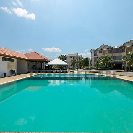 Seri Bayu Resort Hotel Sungai Pelek Εξωτερικό φωτογραφία