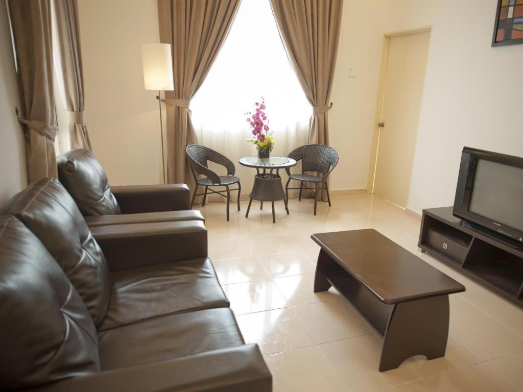 Seri Bayu Resort Hotel Sungai Pelek Εξωτερικό φωτογραφία