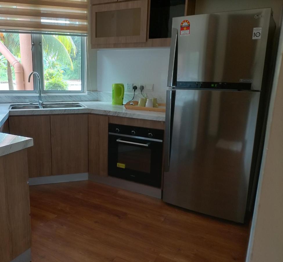 Seri Bayu Resort Hotel Sungai Pelek Εξωτερικό φωτογραφία