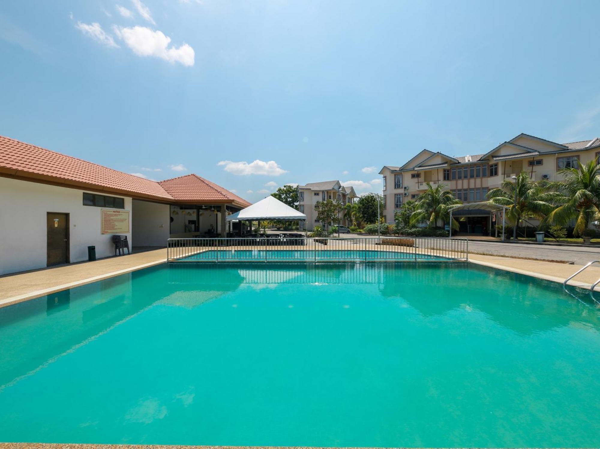 Seri Bayu Resort Hotel Sungai Pelek Εξωτερικό φωτογραφία