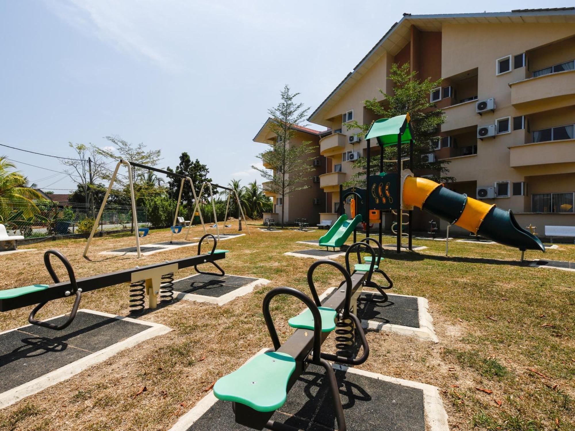 Seri Bayu Resort Hotel Sungai Pelek Εξωτερικό φωτογραφία