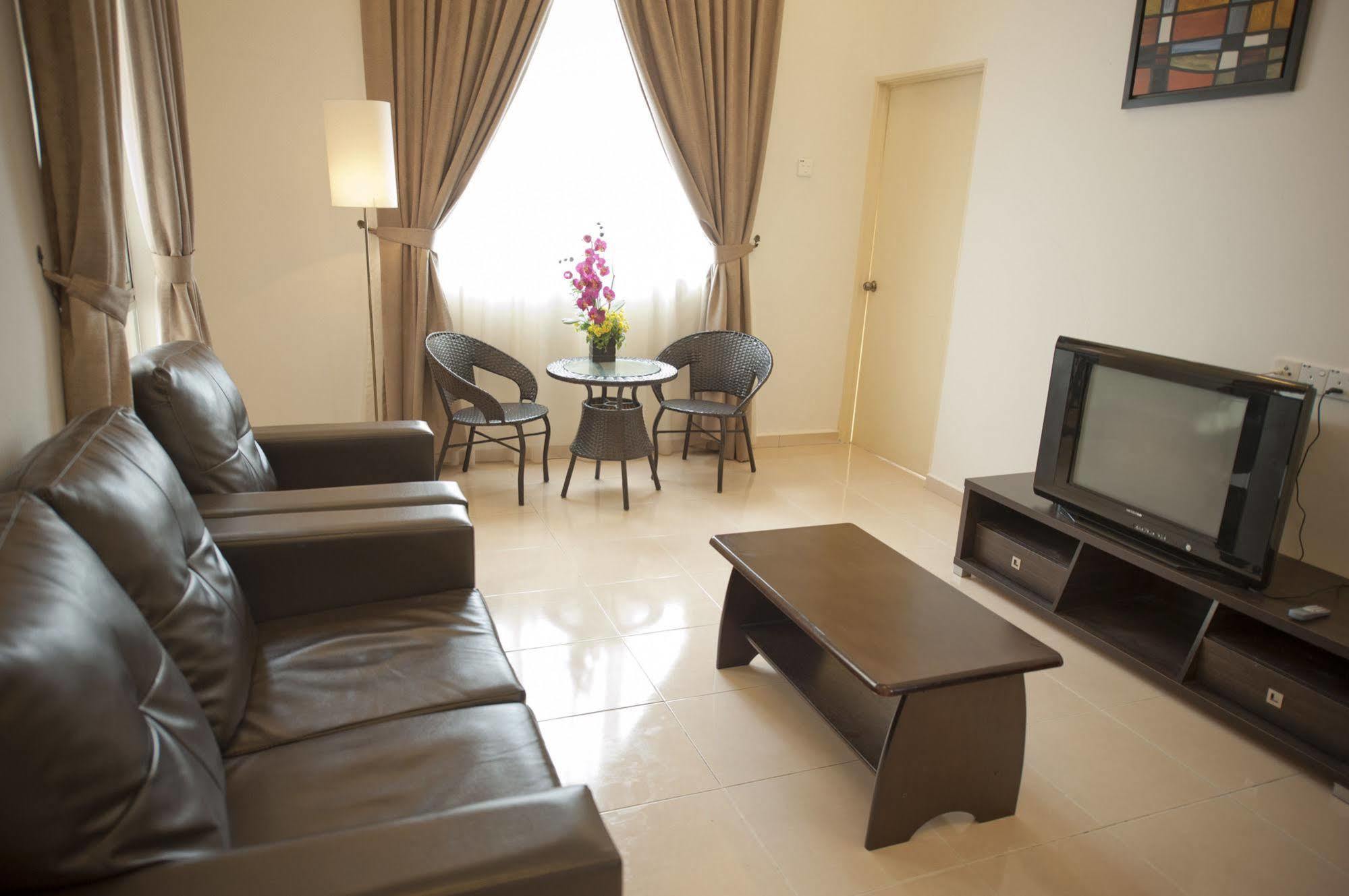 Seri Bayu Resort Hotel Sungai Pelek Εξωτερικό φωτογραφία
